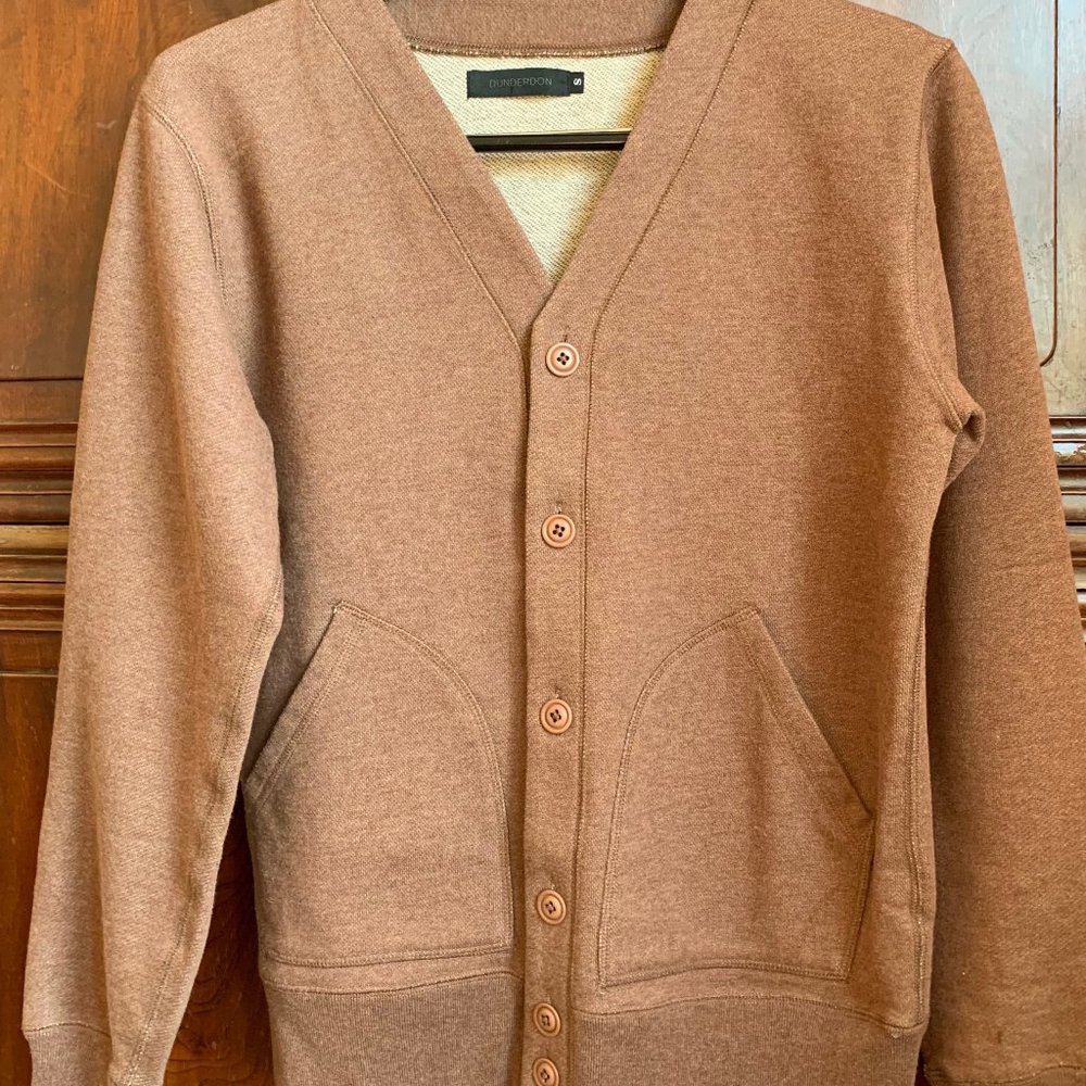Dunderdon Sweatshirt Cardigan.